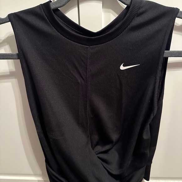 Nike Tops - Women’s Nike Training Top